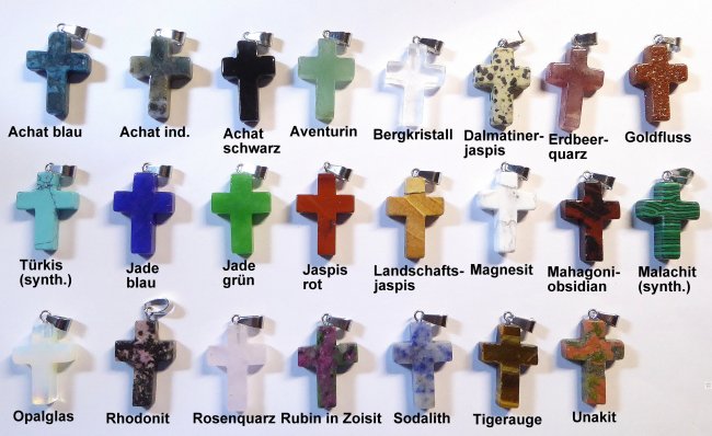 Kreuzanhänger in diversen Steinsorten.